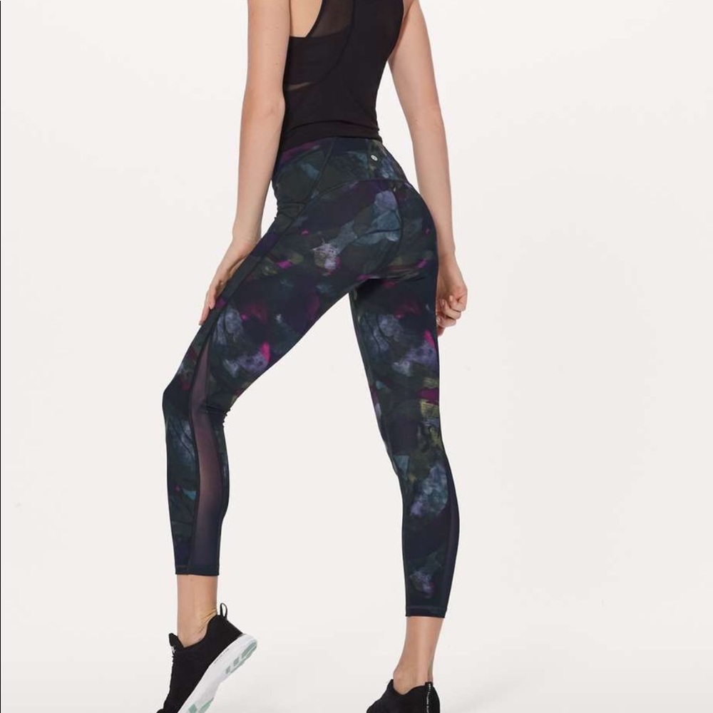 Lululemon Train Times pant 7/8 25”